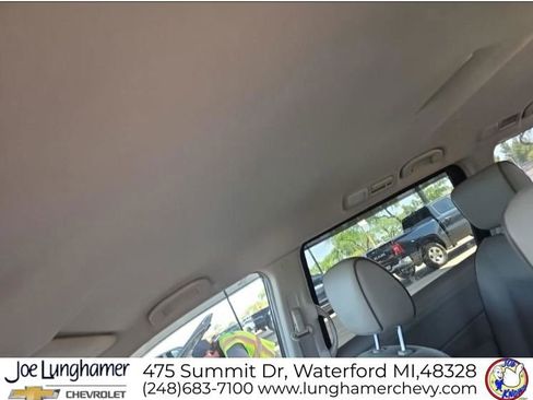 Used 2015 Nissan Quest SL w/ Tow Package FWD image 5
