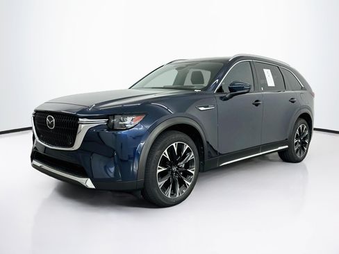 Used 2024 MAZDA CX-90 Plug-In Hybrid w/ Premium Plus AWD/4WD image 3