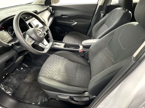 Used 2024 Nissan Kicks SV FWD image 16