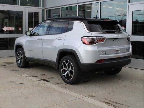 New 2026 Jeep Compass Limited AWD/4WD image 6