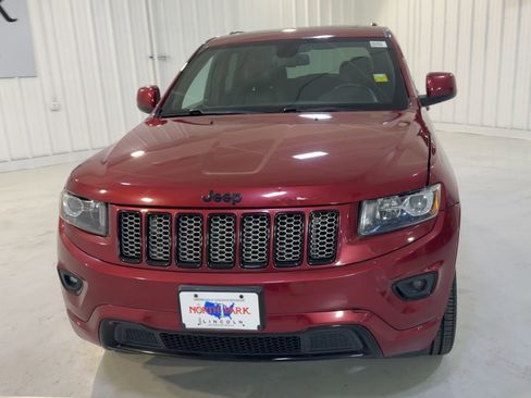Used 2015 Jeep Grand Cherokee Altitude image 4
