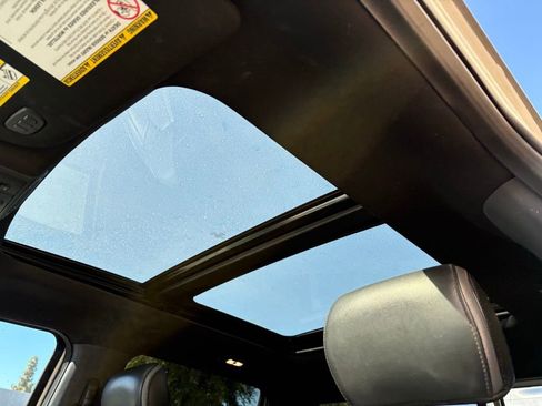 Used 2019 Ford F250 Platinum w/ Platinum Ultimate Package image 8