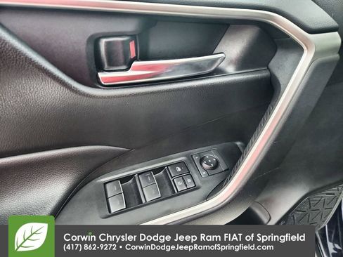 Used 2024 Toyota RAV4 XLE image 21