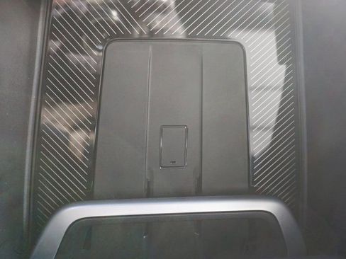 New 2026 BMW X2 xDrive28i w/ Convenience Package image 18