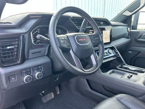 Certified 2025 GMC Sierra 2500 AT4 AWD/4WD image 13