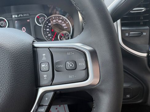 Certified 2026 RAM 2500 Big Horn AWD/4WD image 18