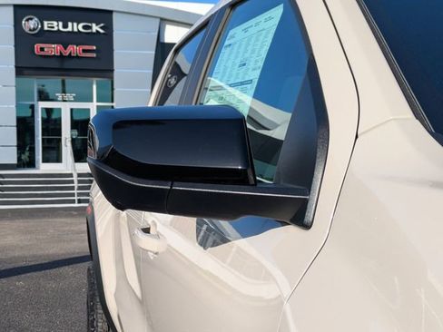 New 2026 GMC Canyon Elevation w/ Convenience Package image 13