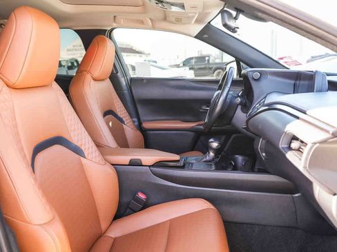 Used 2020 Lexus UX 200 w/ Accessory Package FWD image 17