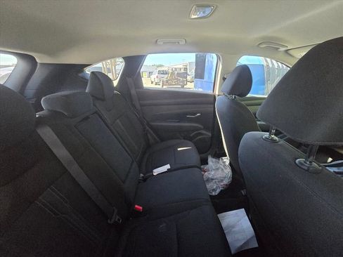 Used 2025 Hyundai Tucson SEL FWD image 8