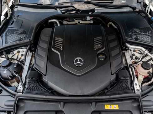 Used 2022 Mercedes-Benz S 580 4MATIC Sedan w/ Warmth & Comfort Package image 85