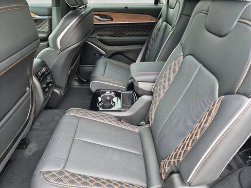 Used 2026 Jeep Grand Cherokee L Summit w/ Obsidian Package AWD/4WD image 20