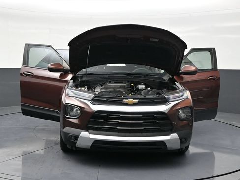 Used 2022 Chevrolet TrailBlazer LT FWD image 34