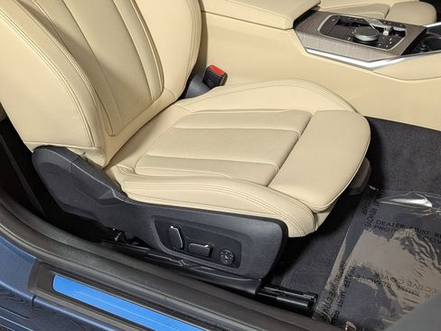 Used 2025 BMW 430i xDrive Coupe w/ Convenience Package image 26