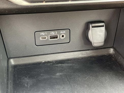 Certified 2023 Nissan Sentra SV w/ SV Premium Package FWD image 25