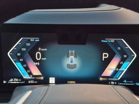 Used 2024 BMW X5 xDrive50e w/ Executive Package AWD/4WD image 15