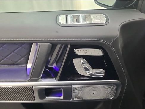 Used 2025 Mercedes-Benz G 63 AMG 4MATIC image 16