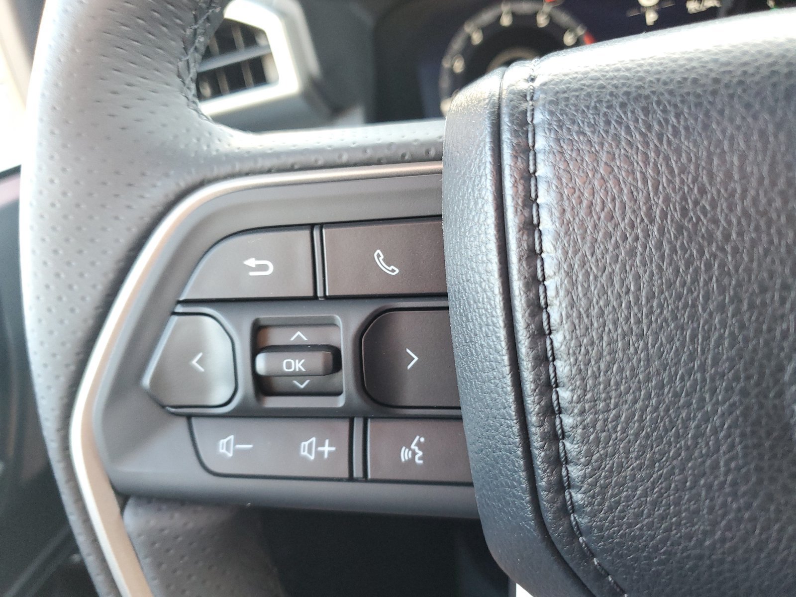 New 2026 Toyota 4Runner Limited AWD/4WD image 20