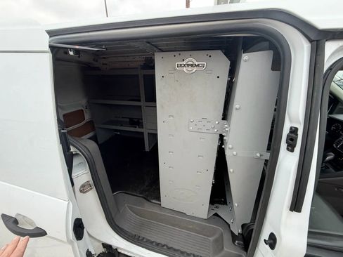 Used 2021 Ford Transit Connect XL image 22