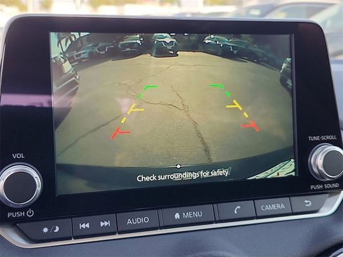 New 2025 Nissan Sentra SR w/ Midnight Edition image 9