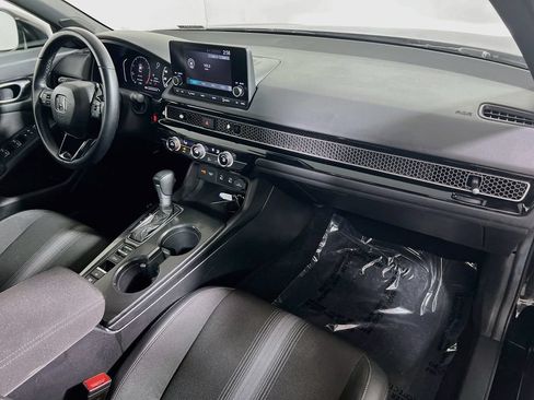 Used 2025 Honda Civic Sport image 25