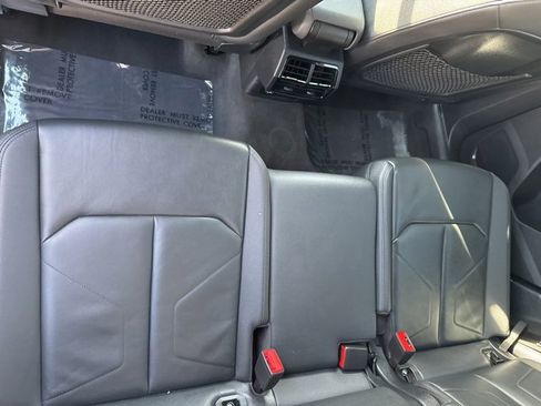 Used 2021 Audi Q3 2.0T Premium w/ Convenience Package image 25