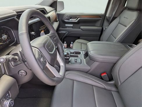 New 2025 GMC Sierra 1500 Denali w/ Denali Reserve Package image 8
