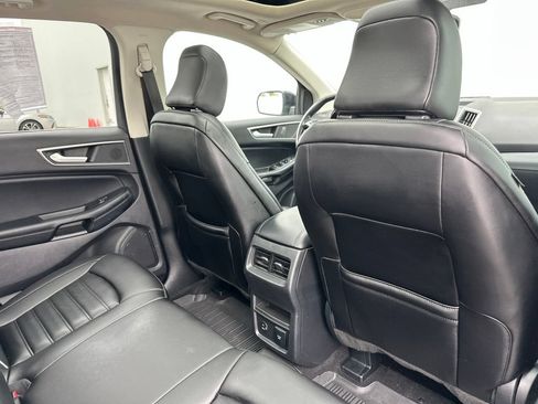 Certified 2022 Ford Edge SEL w/ Convenience Package AWD/4WD image 29