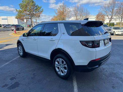 Used 2022 Land Rover Discovery Sport S image 9