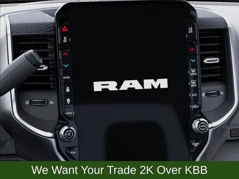 New 2025 RAM 2500 Laramie AWD/4WD image 18
