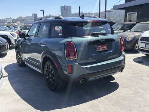 Used 2024 MINI Cooper Countryman S FWD image 4