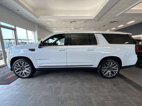 New 2026 GMC Yukon XL Denali Ultimate AWD/4WD image 2