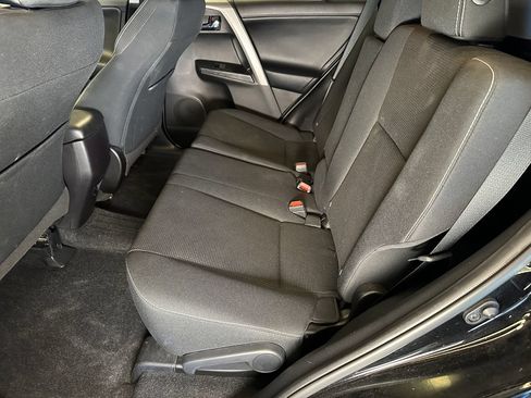 Used 2018 Toyota RAV4 Adventure AWD/4WD image 21