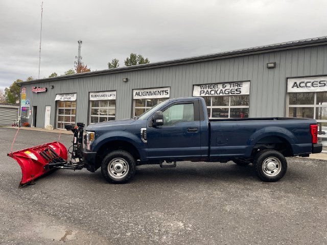 Used 2018 Ford F250 XL w/ Power Equipment Group AWD/4WD image 3