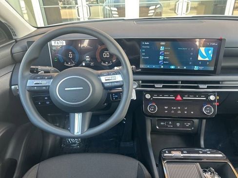 New 2026 Hyundai Tucson Blue SE image 21