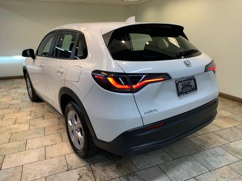 Used 2023 Honda HR-V LX image 6