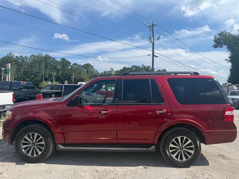 Used 2016 Ford Expedition XLT w/ Equipment Group 202A image 8
