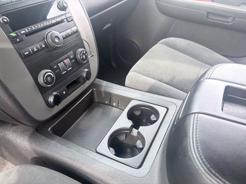 Used 2008 GMC Yukon SLE AWD/4WD image 5
