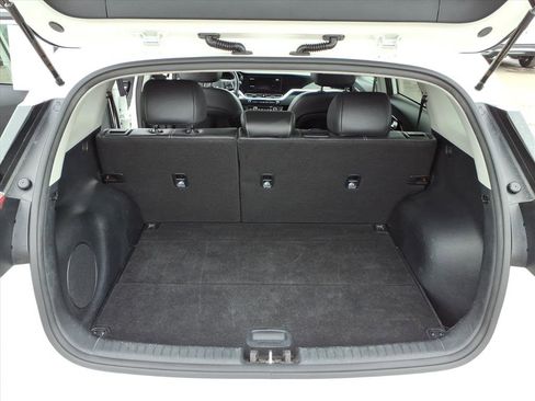 Used 2022 Kia Niro EX Premium image 13