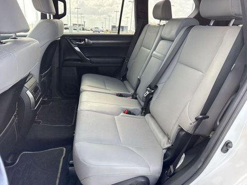 Certified 2023 Lexus GX 460 w/ Black Line Special Edition AWD/4WD image 23