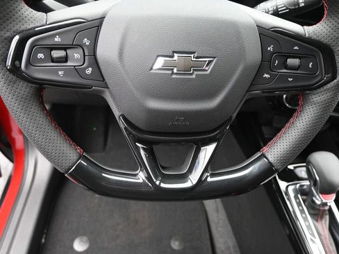 New 2026 Chevrolet Trax RS w/ Driver Confidence Package image 17