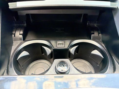 Used 2024 BMW 430i Coupe w/ M Sport Package RWD image 30