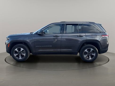 Used 2022 Jeep Grand Cherokee Limited 4xe image 4