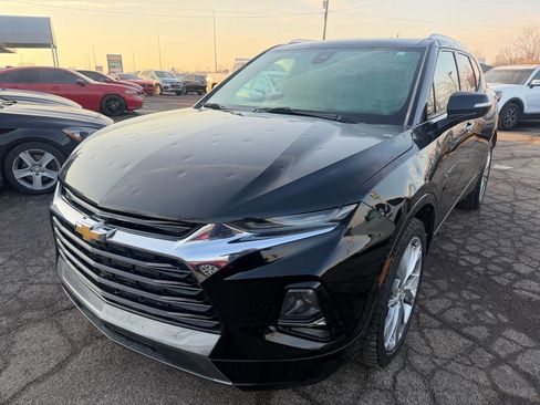 Used 2019 Chevrolet Blazer Premier w/ Sun and Wheels Package AWD/4WD image 1