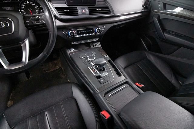 Used 2020 Audi Q5 2.0T Premium w/ Convenience Package AWD/4WD image 10