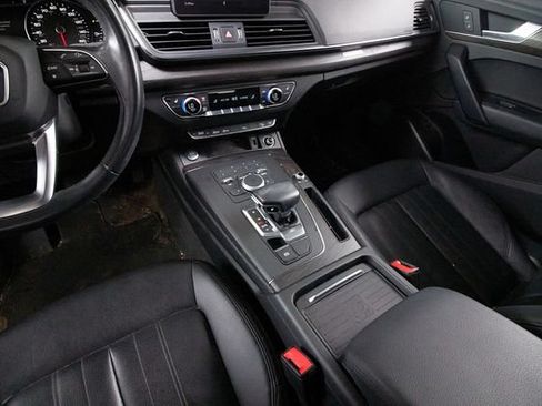 Used 2020 Audi Q5 2.0T Premium w/ Convenience Package AWD/4WD image 10