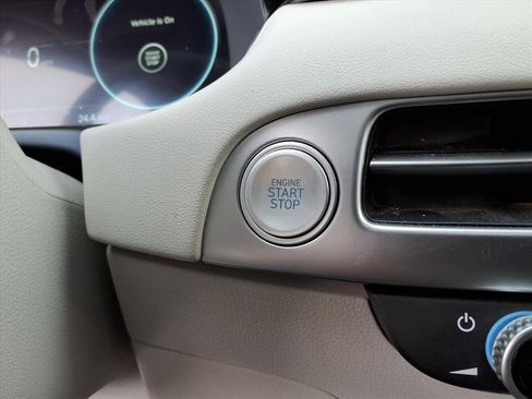 Used 2024 Hyundai Palisade Limited image 13