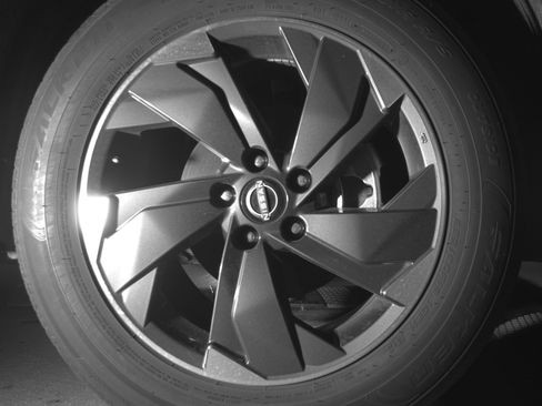 Used 2025 Nissan Rogue SV image 13