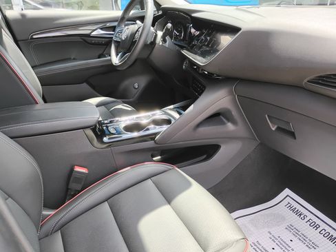 Used 2023 Buick Envision Essence w/ Sport Touring Package AWD/4WD image 20