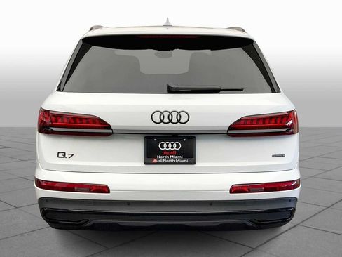 Used 2024 Audi Q7 3.0T Prestige AWD/4WD image 5