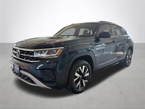 Used 2020 Volkswagen Atlas Cross Sport SE AWD/4WD image 2